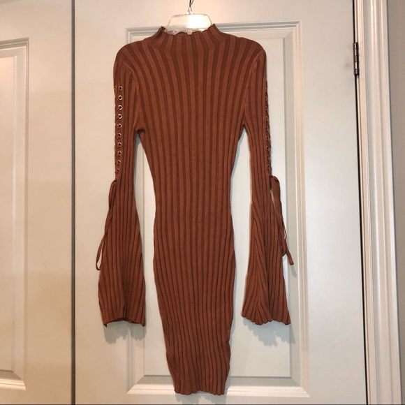 Knit mini dress - Picture 3 of 3